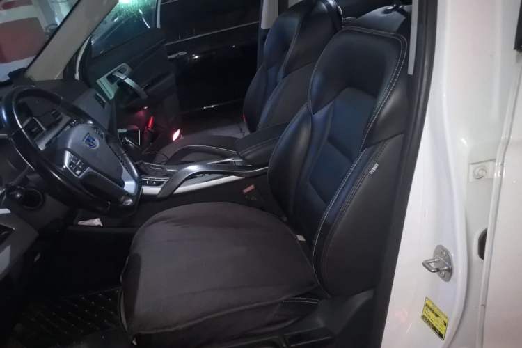 Used Geely Auto Emgrand X7 Sport 2016 1.8TD Automatic Smart Connectivity Version Left Front Seat