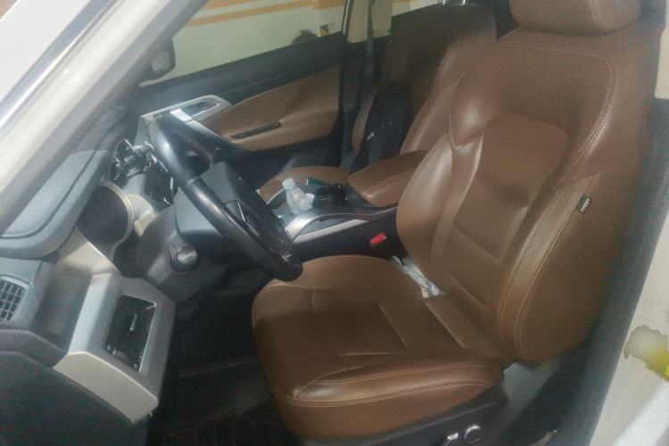 Used Geely Auto Emgrand X7 Sport 2016 1.8TD Automatic All-Wheel-Drive ZhiZun Edition Left Front Seat