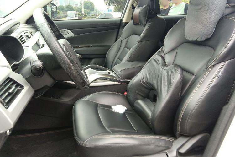 Used Geely Auto Emgrand X7 Sport 2016 2.0L Manual ZhiShang Version Left Front Seat