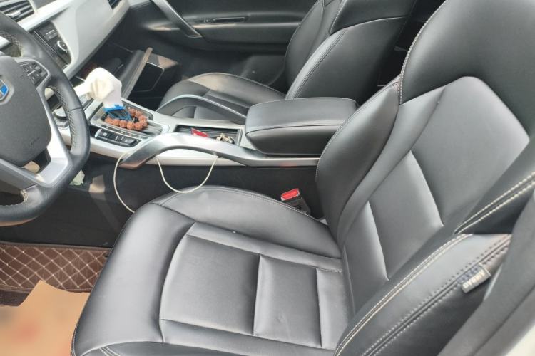 Used Geely Auto Emgrand X7 Sport 2016 1.8TD Automatic Smart Connectivity Version Left Front Seat