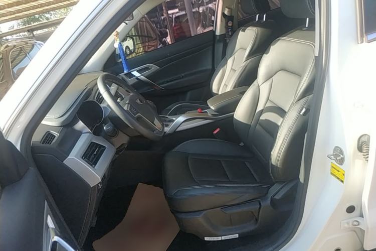Used Geely Auto Emgrand X7 Sport 2016 1.8TD Automatic Smart Connectivity Version Left Front Seat