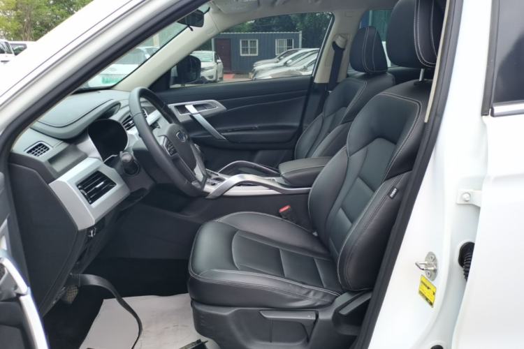 Used Geely Auto Emgrand X7 Sport 2016 1.8TD Automatic Smart Connectivity Version Left Front Seat