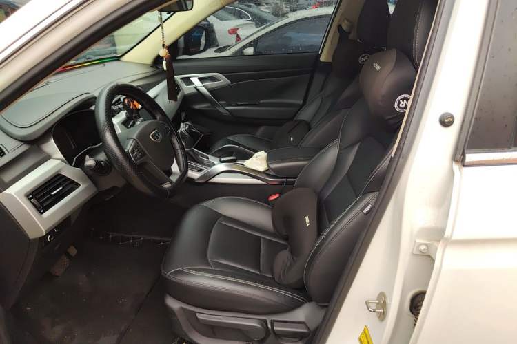 Used Geely Auto Emgrand X7 Sport 2016 1.8TD Automatic Smart Connectivity Version Left Front Seat