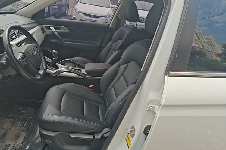 Used Geely Auto Emgrand X7 Sport 2016 2.0L Manual Smart Connect Version Left Front Seat