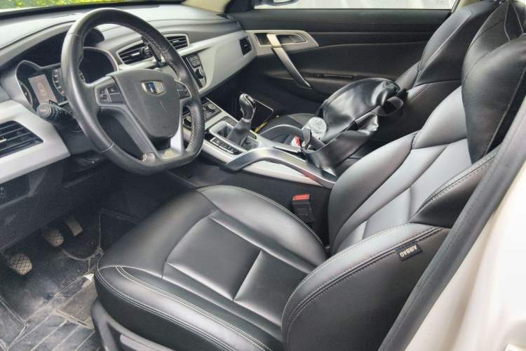 Used Geely Auto Emgrand X7 Sport 2016 2.0L Manual ZhiShang Version Left Front Seat