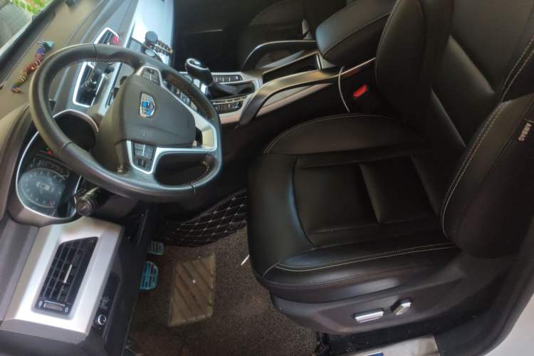 Used Geely Auto Emgrand X7 Sport 2016 1.8TD Automatic Smart Model Left Front Seat