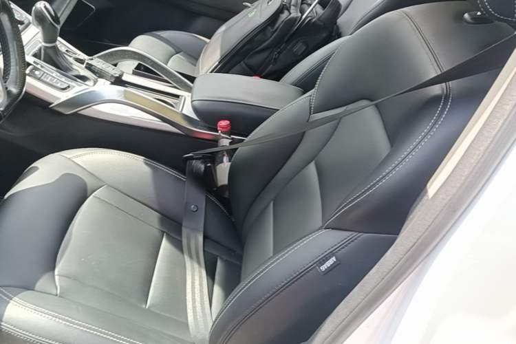 Used Geely Auto Emgrand X7 Sport 2016 1.8TD Automatic ZhiShang Model Left Front Seat