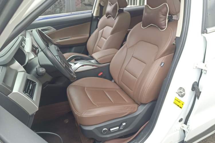 Used Geely Auto Emgrand X7 Sport 2016 1.8TD Automatic ZhiZun Version Left Front Seat