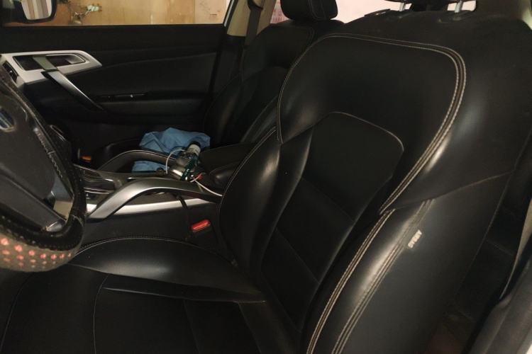 Used Geely Auto Emgrand X7 Sport 2016 1.8TD Automatic Smart Model Left Front Seat