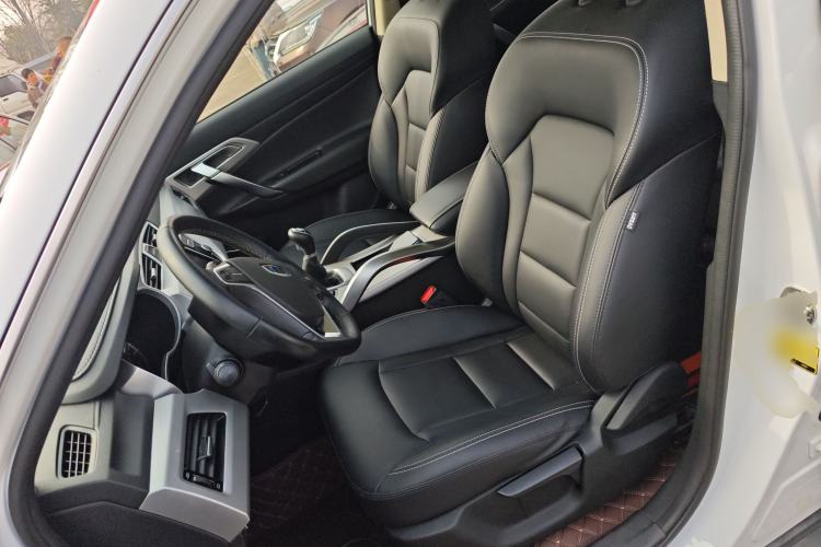 Used Geely Auto Emgrand X7 Sport 2016 2.0L Manual ZhiShang Version Left Front Seat