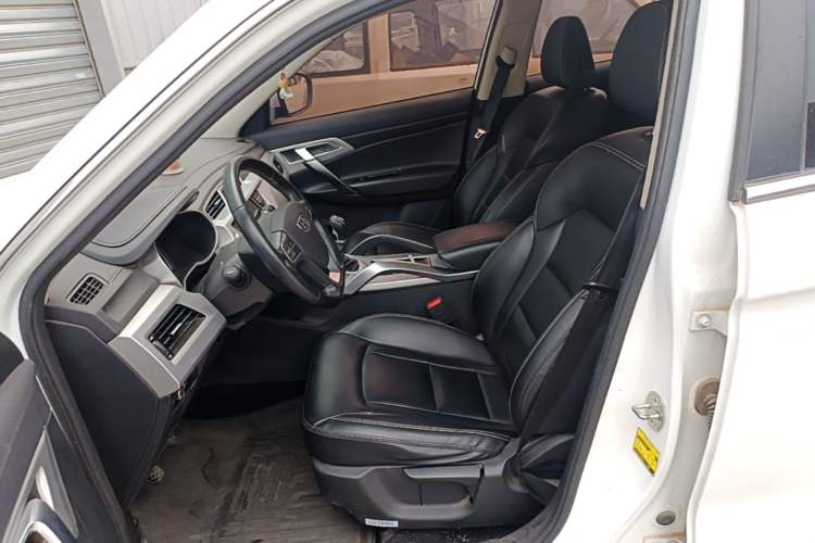 Used Geely Auto Emgrand X7 Sport 2016 2.0L Manual Smart Connect Version Left Front Seat