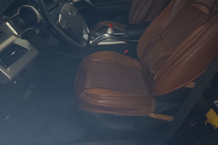 Used Geely Auto Emgrand X7 Sport 2016 1.8TD Automatic ZhiShang Model Left Front Seat