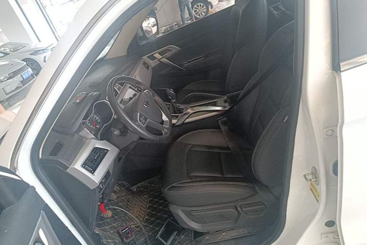 Used Geely Auto Emgrand X7 Sport 2016 2.0L Manual ZhiShang Version Left Front Seat