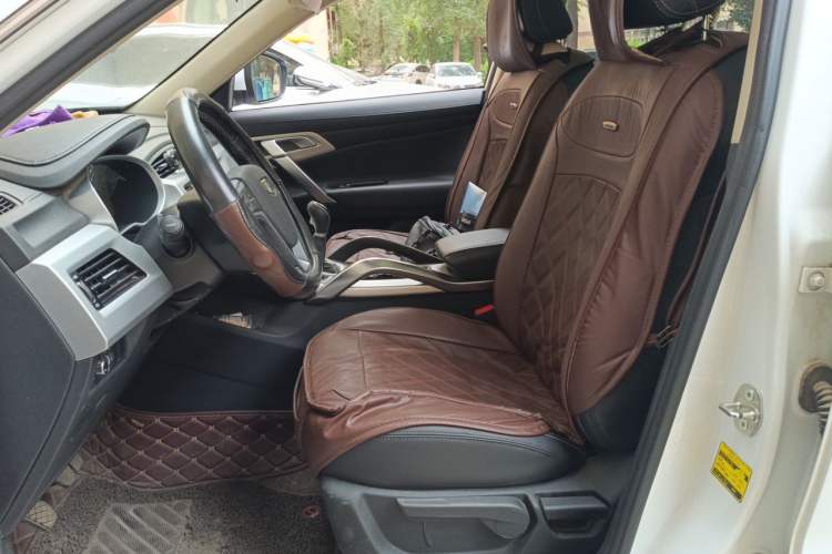 Used Geely Auto Emgrand X7 Sport 2016 2.0L Manual Smart Connect Version Left Front Seat