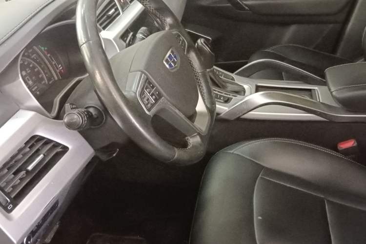 Used Geely Auto Emgrand X7 Sport 2016 1.8TD Automatic Smart Connectivity Version Left Front Seat