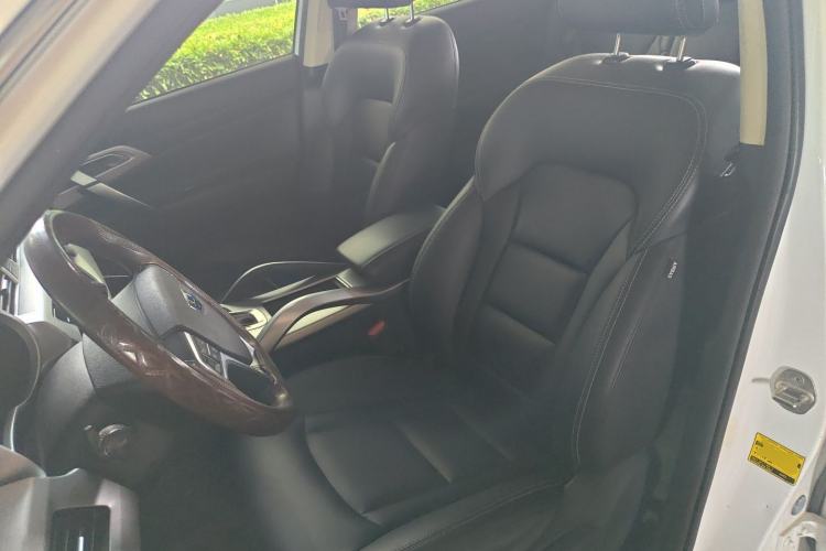 Used Geely Auto Emgrand X7 Sport 2016 1.8TD Automatic Smart Connectivity Version Left Front Seat