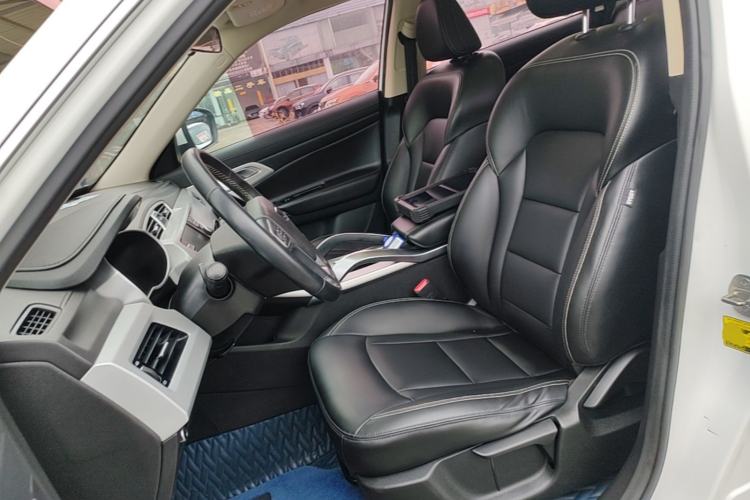 Used Geely Auto Emgrand X7 Sport 2016 1.8TD Automatic Smart Connectivity Version Left Front Seat