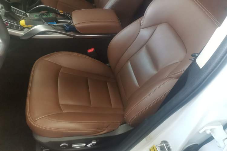 Used Geely Auto Emgrand X7 Sport 2016 1.8TD Automatic All-Wheel-Drive ZhiZun Edition Left Front Seat
