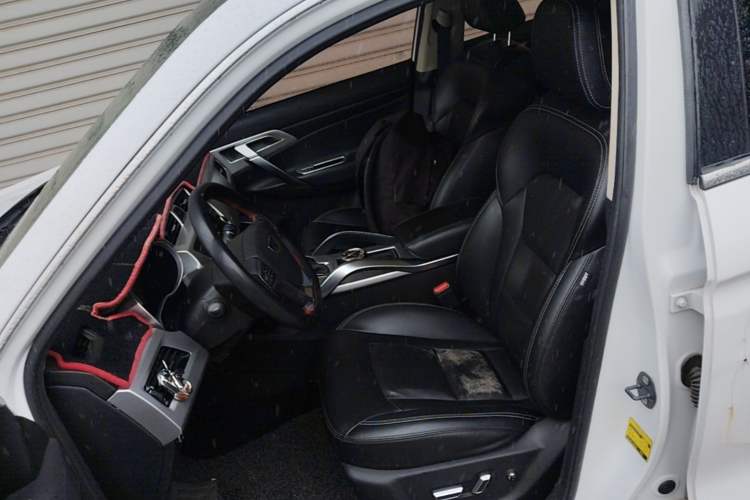 Used Geely Auto Emgrand X7 Sport 2016 1.8TD Automatic ZhiShang Model Left Front Seat