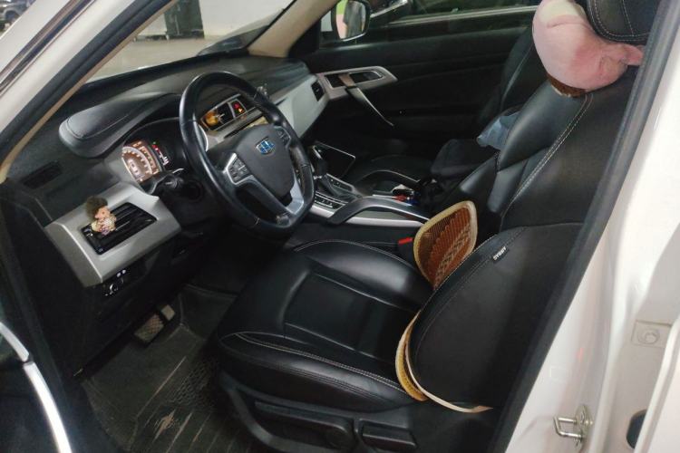 Used Geely Auto Emgrand X7 Sport 2016 1.8TD Automatic Smart Connectivity Version Left Front Seat