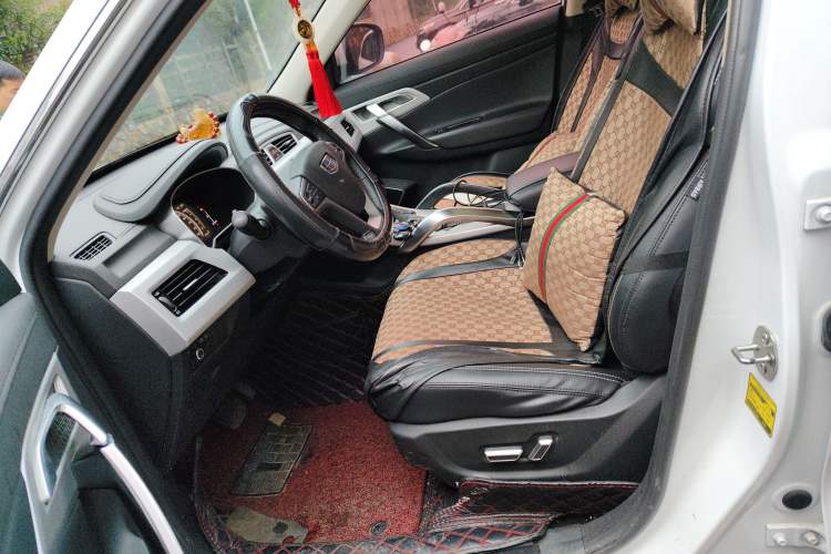 Used Geely Auto Emgrand X7 Sport 2016 1.8TD Automatic Smart Model Left Front Seat