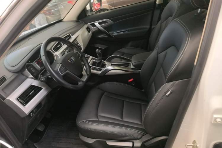 Used Geely Auto Emgrand X7 Sport 2016 2.0L Manual ZhiShang Version Left Front Seat