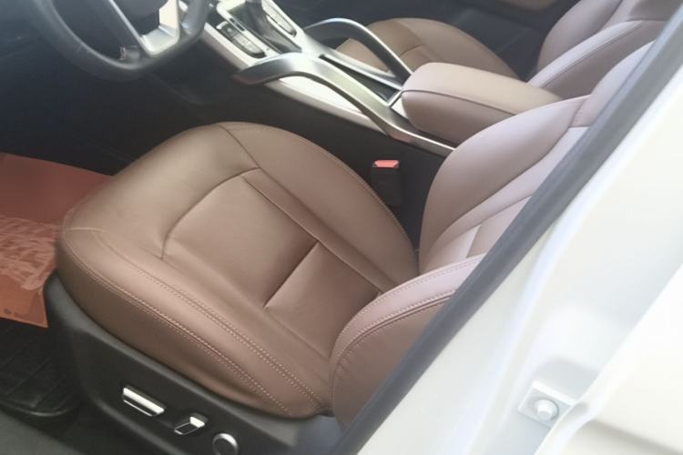 Used Geely Auto Emgrand X7 Sport 2016 1.8TD Automatic ZhiZun Version Left Front Seat