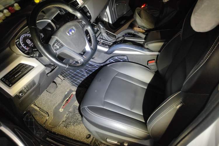 Used Geely Auto Emgrand X7 Sport 2016 1.8TD Automatic Smart Model Left Front Seat