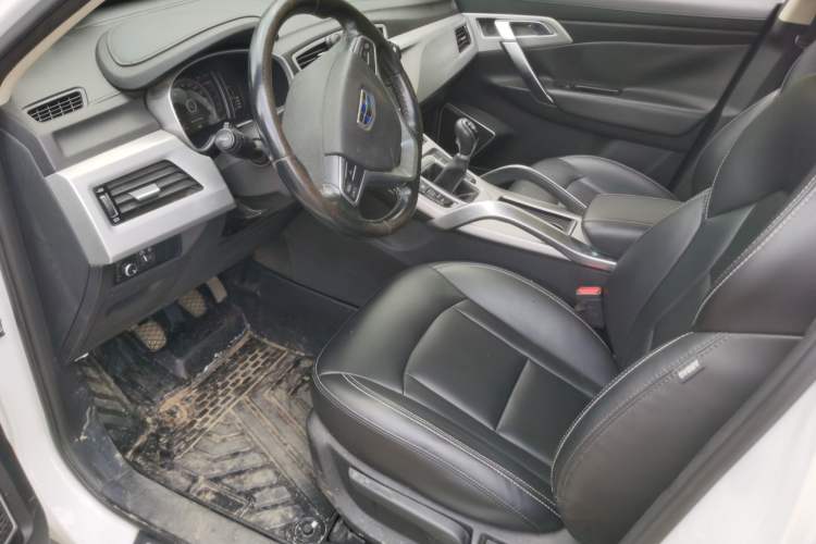 Used Geely Auto Emgrand X7 Sport 2016 2.0L Manual ZhiShang Version Left Front Seat