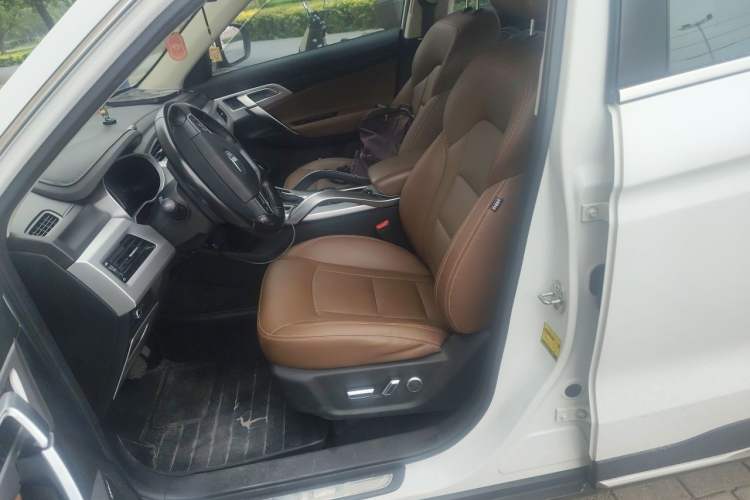 Used Geely Auto Emgrand X7 Sport 2016 1.8TD Automatic ZhiZun Version Left Front Seat