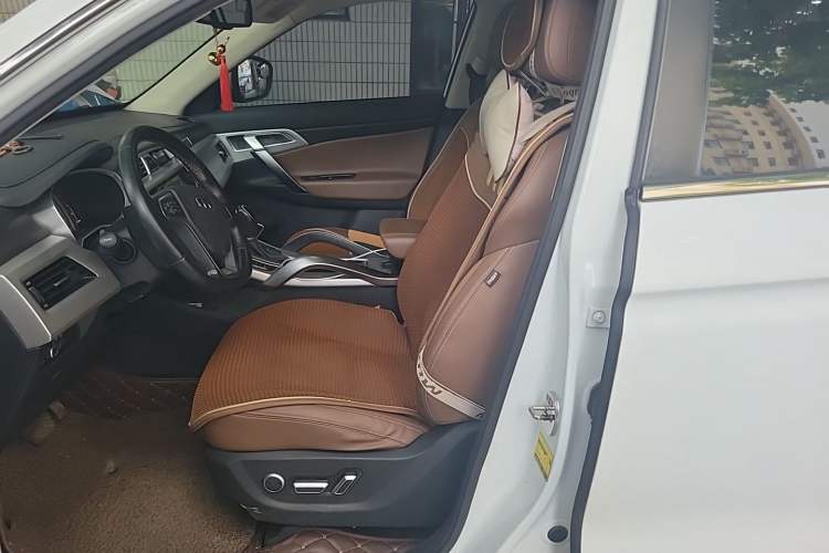 Used Geely Auto Emgrand X7 Sport 2016 1.8TD Automatic ZhiZun Version Left Front Seat