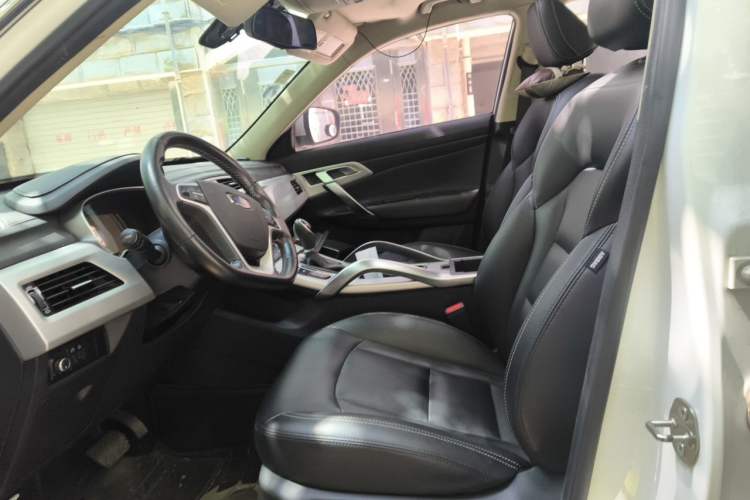 Used Geely Auto Emgrand X7 Sport 2016 1.8TD Automatic Smart Model Left Front Seat