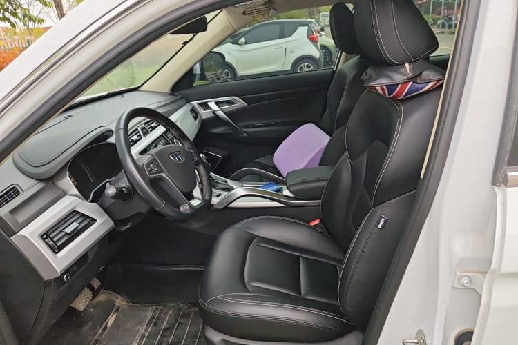 Used Geely Auto Emgrand X7 Sport 2016 1.8TD Automatic Smart Connectivity Version Left Front Seat