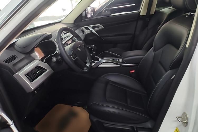 Used Geely Auto Emgrand X7 Sport 2016 2.0L Manual ZhiShang Version Left Front Seat