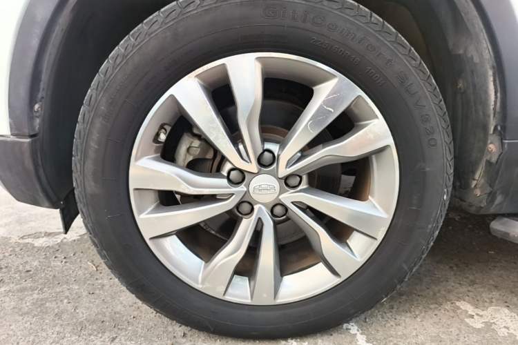 Used Geely Auto Emgrand X7 Sport 2016 1.8TD Automatic Smart Connectivity Version Left Front Wheel Hub