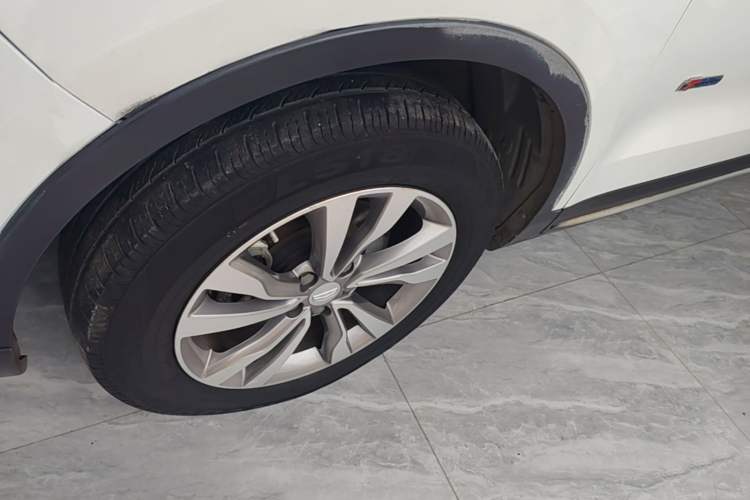 Used Geely Auto Emgrand X7 Sport 2016 1.8TD Automatic Smart Connectivity Version Left Front Wheel Hub