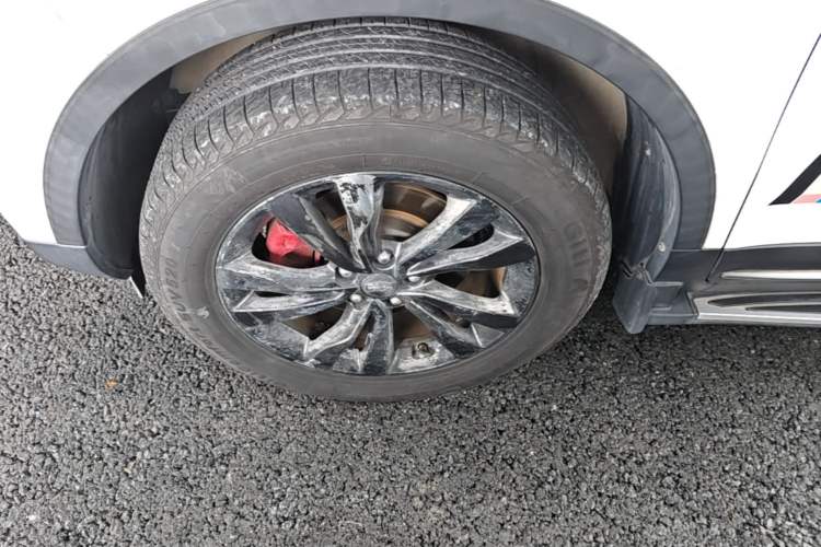 Used Geely Auto Emgrand X7 Sport 2016 1.8TD Automatic Smart Connectivity Version Left Front Wheel Hub