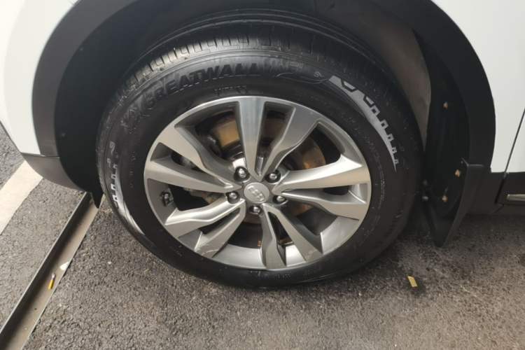Used Geely Auto Emgrand X7 Sport 2016 1.8TD Automatic Smart Model Left Front Wheel Hub