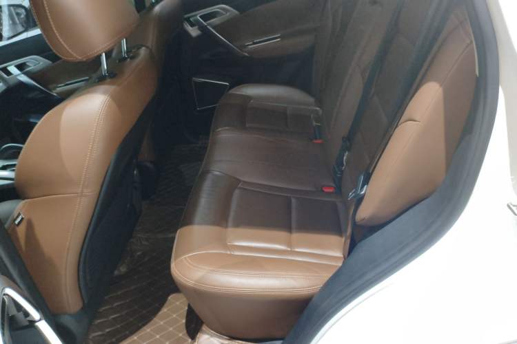 Used Geely Auto Emgrand X7 Sport 2016 1.8TD Automatic ZhiZun Version Left Rear Seat