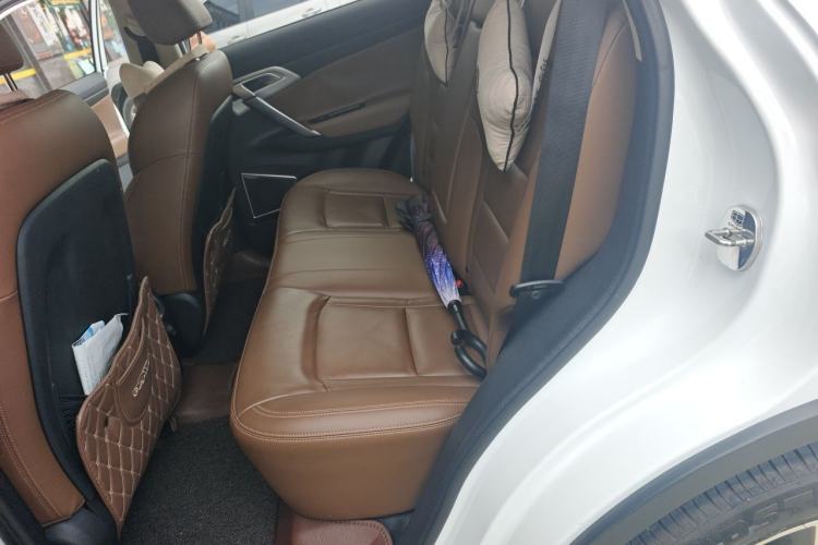 Used Geely Auto Emgrand X7 Sport 2016 1.8TD Automatic ZhiZun Version Left Rear Seat
