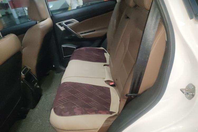 Used Geely Auto Emgrand X7 Sport 2016 1.8TD Automatic ZhiZun Version Left Rear Seat