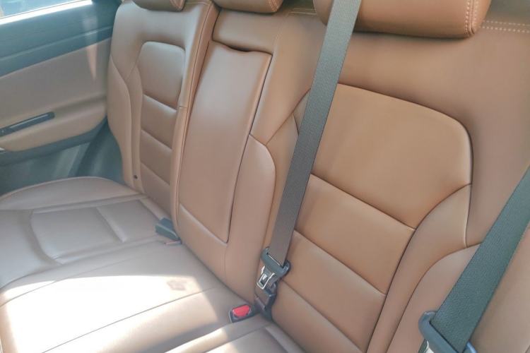 Used Geely Auto Emgrand X7 Sport 2016 1.8TD Automatic ZhiZun Version Left Rear Seat