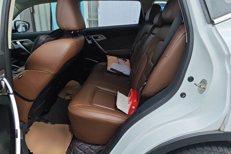 Used Geely Auto Emgrand X7 Sport 2016 1.8TD Automatic ZhiZun Version Left Rear Seat