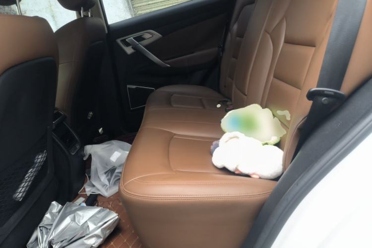 Used Geely Auto Emgrand X7 Sport 2016 1.8TD Automatic ZhiZun Version Left Rear Seat