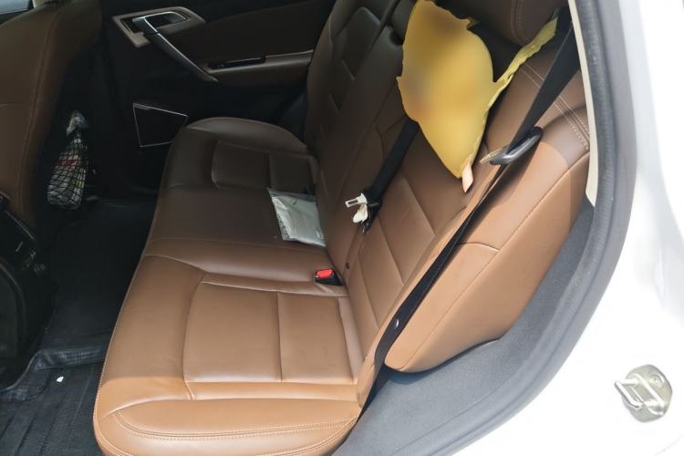Used Geely Auto Emgrand X7 Sport 2016 1.8TD Automatic ZhiZun Version Left Rear Seat