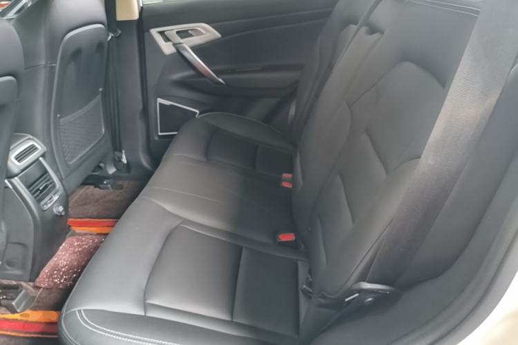 Used Geely Auto Emgrand X7 Sport 2016 1.8TD Automatic Smart Model Left Rear Seat