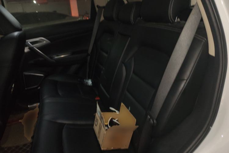 Used Geely Auto Emgrand X7 Sport 2016 1.8TD Automatic Smart Model Left Rear Seat