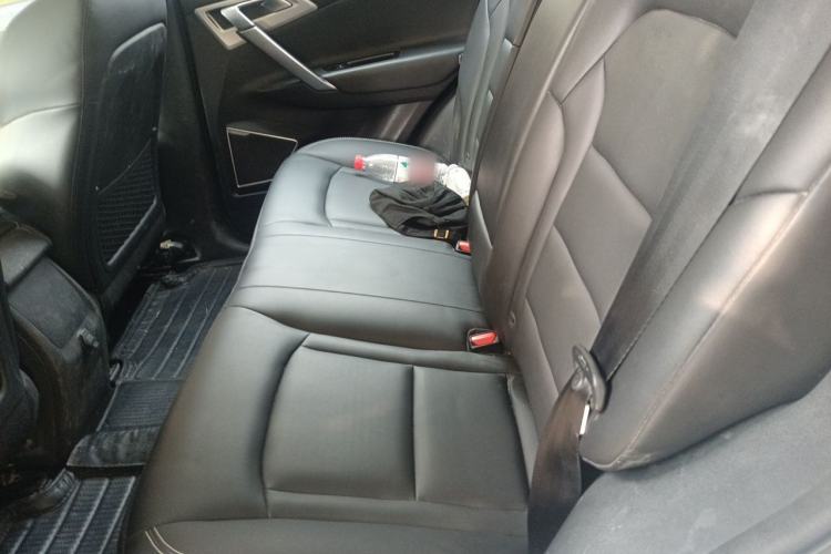 Used Geely Auto Emgrand X7 Sport 2016 2.0L Manual Smart Connect Version Left Rear Seat