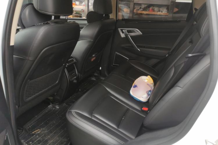 Used Geely Auto Emgrand X7 Sport 2016 1.8TD Automatic Smart Model Left Rear Seat