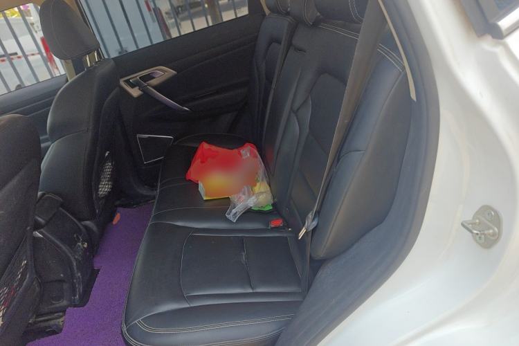 Used Geely Auto Emgrand X7 Sport 2016 2.0L Manual ZhiShang Version Left Rear Seat